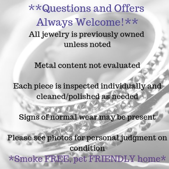 Unique Nested Circles Gold Tone Statement Necklace - Picture 10 of 10